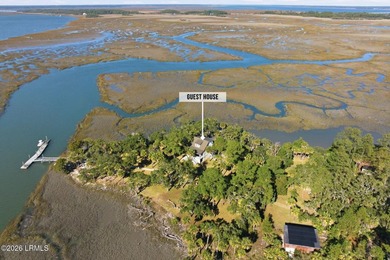 A truly extraordinary offering, this 460-acre private island - photo 11