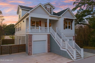 Welcome to a residence that perfectly captures the essence of - photo 2