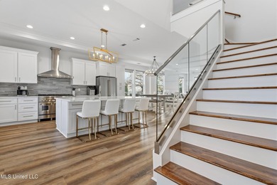 Welcome to a residence that perfectly captures the essence of - photo 4
