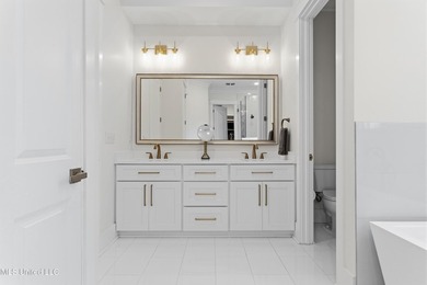 Welcome to a residence that perfectly captures the essence of - photo 7