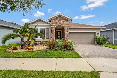 Schoolhouse Lake Area Home For Sale in Groveland Florida