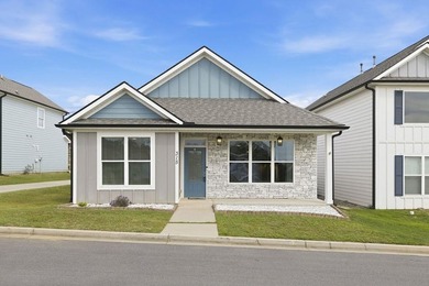 Lake Greenwood Home For Sale in Greenwood South Carolina