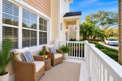 Welcome to this beautifully appointed 3-bedroom, 2.5-bath - photo 4
