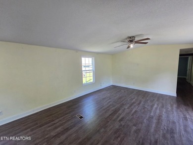 Welcome to 221 Elm Grove Rd, a delightful property nestled in - photo 4