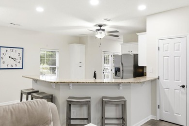 Beautifully upgraded, corner-lot home in desirable Surfside - photo 11