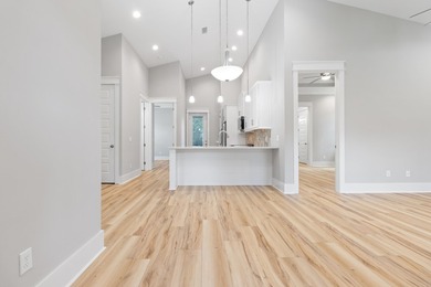 This beautifully finished 3 bed, 2.5 bath home offers 1,372 sqft - photo 11