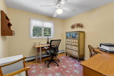 Tucked away on a quiet cul-de-sac, this beautifully maintained - photo 12