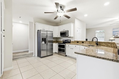Beautifully upgraded, corner-lot home in desirable Surfside - photo 14