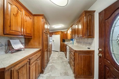 YEAR ROUND LAKE VIEW! Whether you're looking for a weekend - photo 14