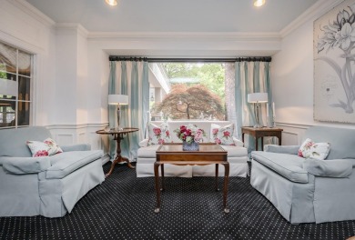 Nestled on the coveted eighth floor of the iconic Hanover towers