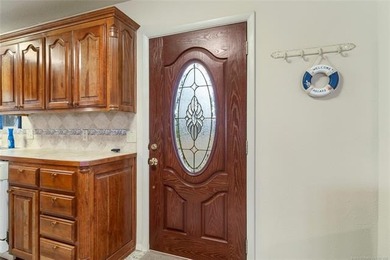 YEAR ROUND LAKE VIEW! Whether you're looking for a weekend - photo 23