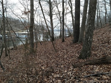 An impossible entry point into the Lake's crown jewel. 137 - photo 24