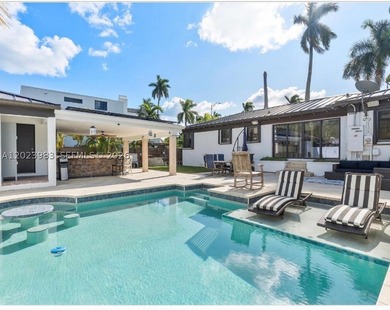 This is a SHORT SALE! Gorgeous Hollywood Lakes Home 4/3.5 w pool - photo 25
