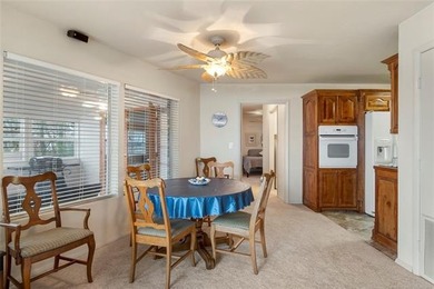 YEAR ROUND LAKE VIEW! Whether you're looking for a weekend - photo 27