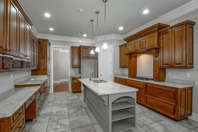 REDUCED: This is a fabulous home in an incredible neighborhood - photo 10