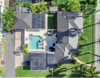 This is a SHORT SALE! Gorgeous Hollywood Lakes Home 4/3.5 w pool - photo 31