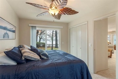 YEAR ROUND LAKE VIEW! Whether you're looking for a weekend - photo 32