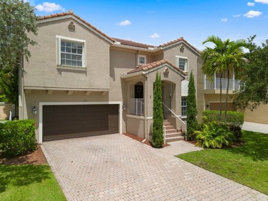 Welcome to Vizcaya at Lake Coral Springs, a gated, waterfront - photo 37