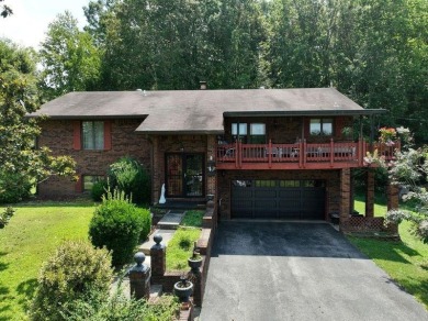 Lake Home For Sale in Byrdstown, Tennessee