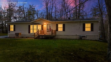Extremely well maintained & immaculate 3 bed 2 bath home with - photo 10
