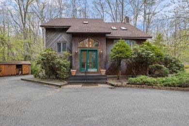 Lake Home Sale Pending in Wolfeboro, New Hampshire