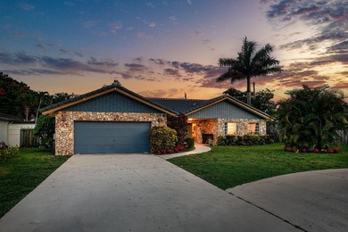 One of the most unique homes in The Cove. This custom-built - photo 3