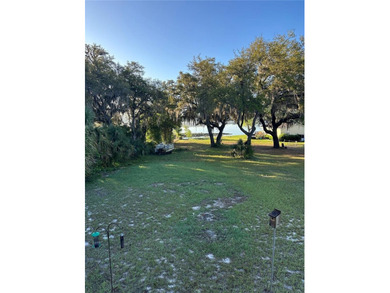 Discover the perfect blend of comfort, privacy, and true Florida - photo 5