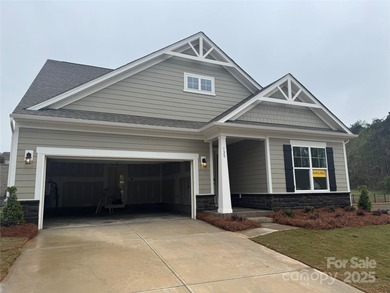 Lake Norman Home Sale Pending in Mooresville North Carolina