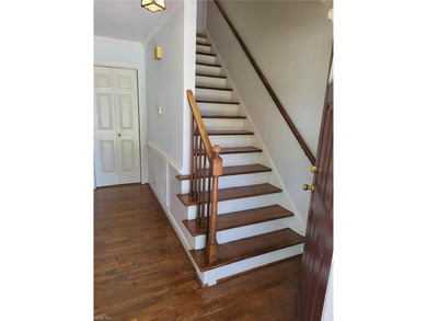 Welcome home! Custom built one owner loved home in the - photo 5
