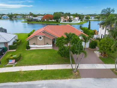 Experience modern South Florida living in this beautifully - photo 2