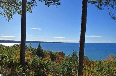 Some things are just worth the wait... This beautiful property - photo 2