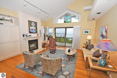 Some things are just worth the wait... This beautiful property - photo 8