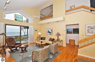Some things are just worth the wait... This beautiful property - photo 9