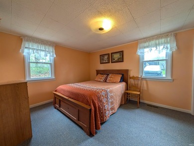 Wake up to gorgeous sunrises and unwind to peaceful water views - photo 17