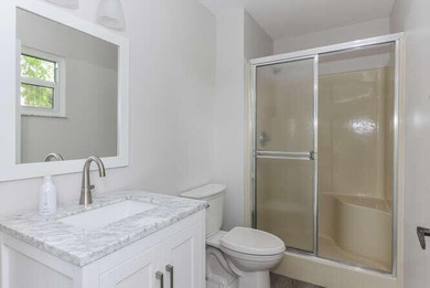 PRICE DROP!! Welcome to Your Everyday ''Staycation''! Move right - photo 20
