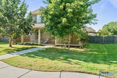 Exceptional move-in ready 4BR/3BA home with freshly painted - photo 27