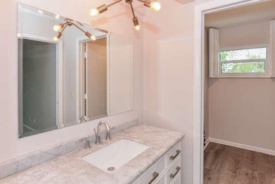 PRICE DROP!! Welcome to Your Everyday ''Staycation''! Move right - photo 32