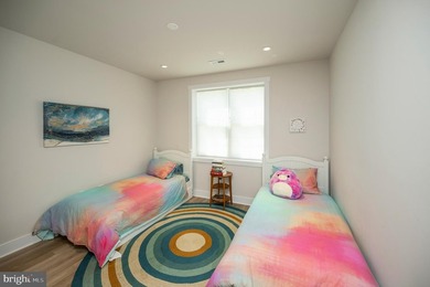 Welcome to 107 Plantation Dr, a lakeside retreat thoughtfully - photo 45
