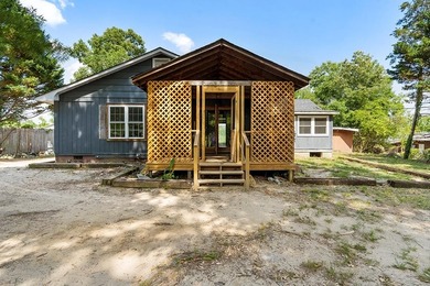 Lake Greenwood Home Active Under Contract in Waterloo South Carolina
