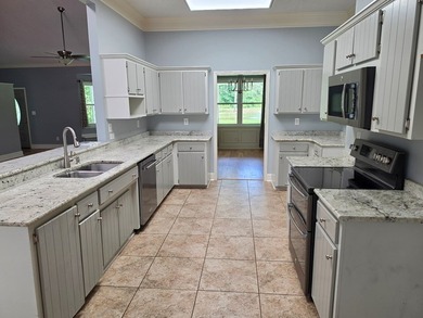 Welcome home to your own private oasis. Nestled in a quiet, cozy - photo 14