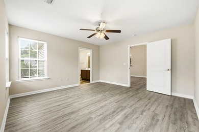 Beautiful 3 Bedroom, 2 Bath home in great location. Close to - photo 16
