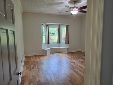 Welcome home to your own private oasis. Nestled in a quiet, cozy - photo 16