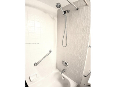 VERY MOTIVATED SELLER! BRING YOUR QUALIFIED BUYER AND MAKE AN