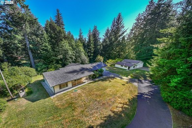 This well loved custom home is a must see in person. Vintage - photo 2