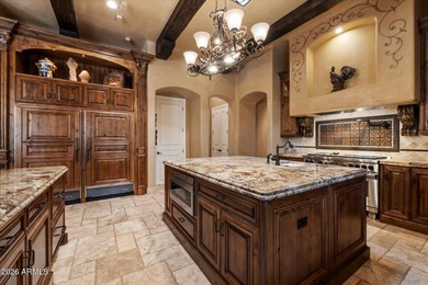Welcome to 7008 N 68th Place, an old world Mediterranean - photo 12