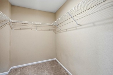 Welcome to this beautifully updated 3-bedroom, 2.5-bath - photo 12