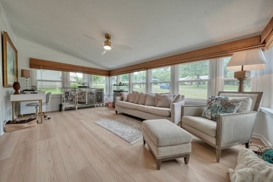 COMPLETELY RENOVATED & MOVE-IN READY! This stunning 3 bedroom, 2 - photo 16