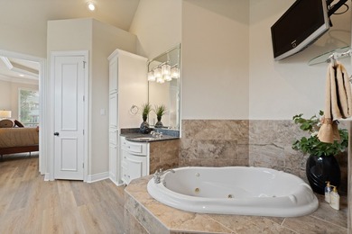 Back on the market! Due to the buyer's failure to perform, the - photo 18