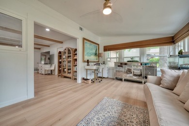 COMPLETELY RENOVATED & MOVE-IN READY! This stunning 3 bedroom, 2 - photo 19