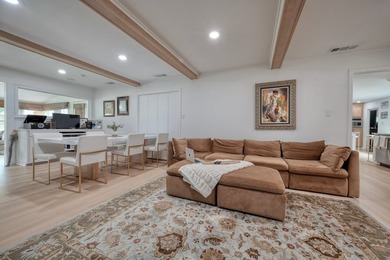 COMPLETELY RENOVATED & MOVE-IN READY! This stunning 3 bedroom, 2 - photo 23